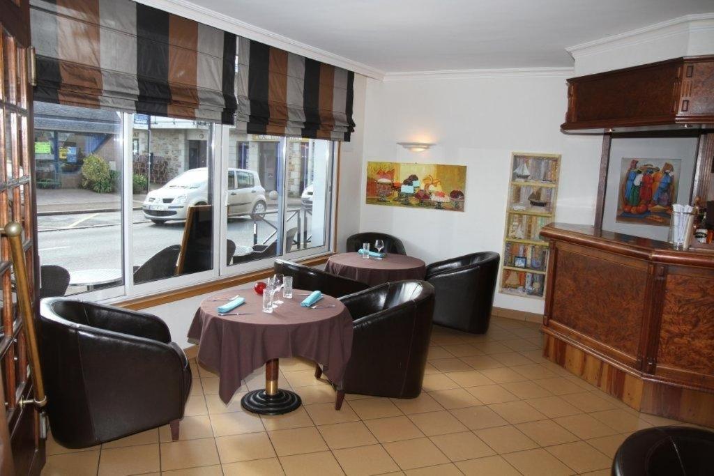 Hotel Le Suroit Perros-Guirec Exterior photo